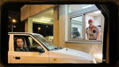 Životná historka: Spolužiačka ma nespoznala v okienku fastfoodu a reagovala šokujúco