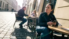 Životný príbeh: Omylom som prijala hovor a zistila, čo si o mne myslia