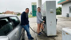 Životná historka: Manželke som prvýkrát zveril auto a domov sme šli autobusom